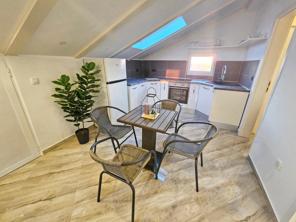 Apartments Jasmin Zadar Eksteriør bilde